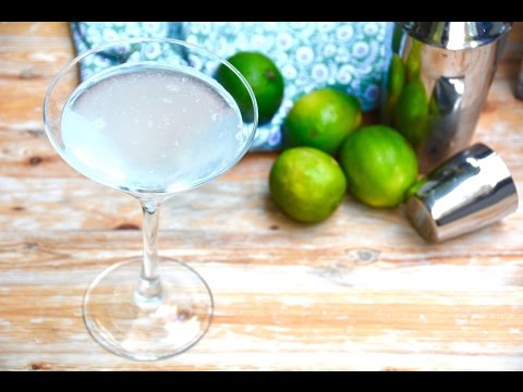 How to Make a Kamikaze Cocktail